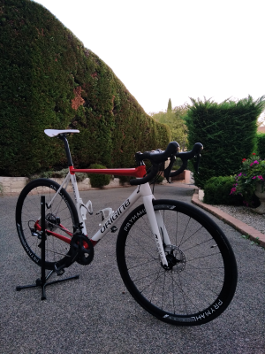 Axxome GT - Ultegra R8000 - Roues Prymahl Orion C35 R