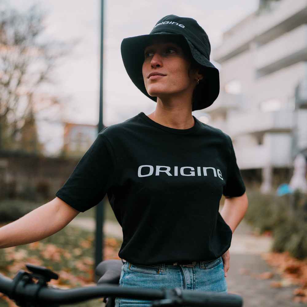 Bob avec cordon Noir