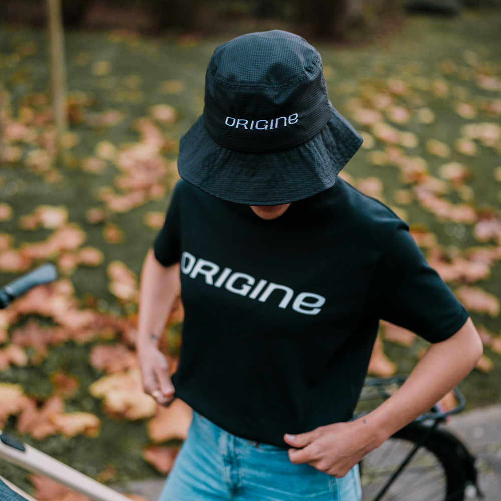 Bob avec cordon Noir